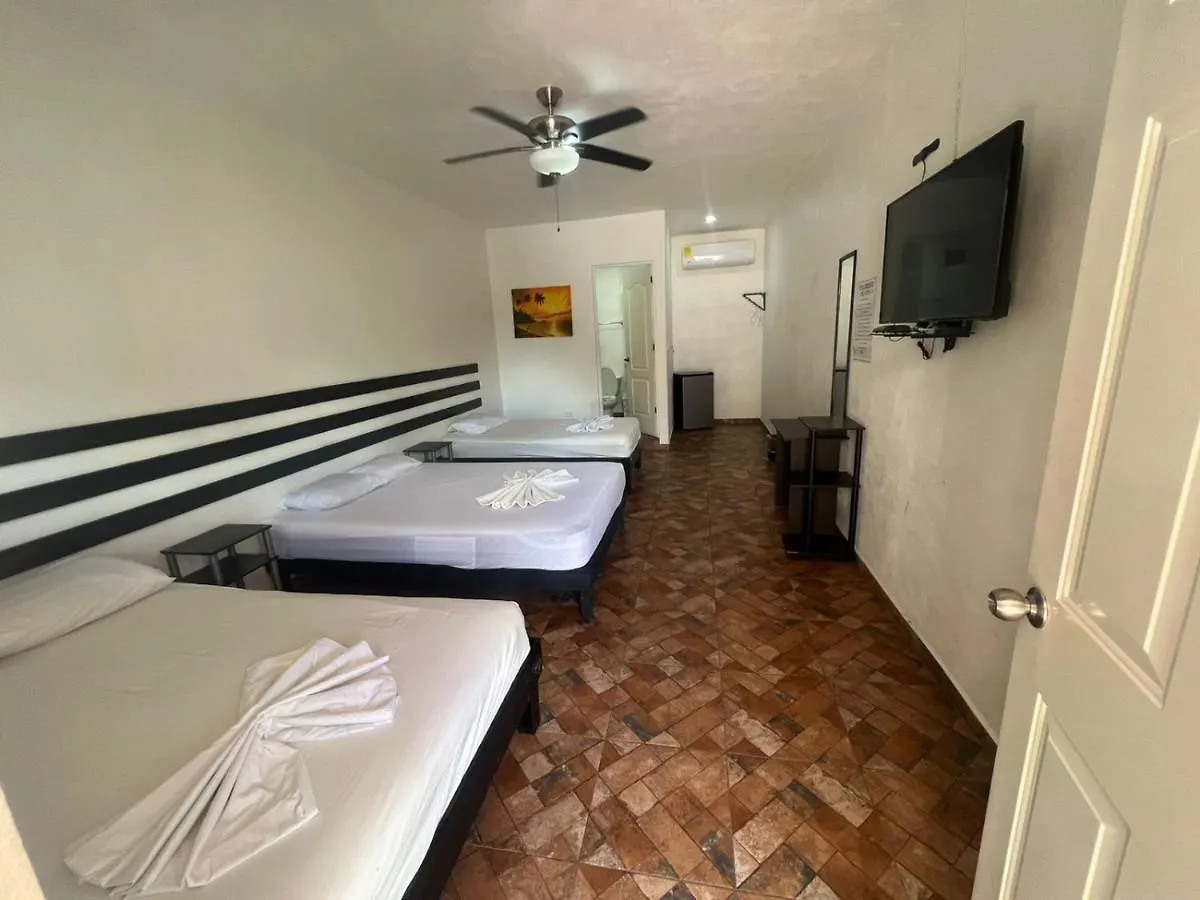 Hotel Xaman Cancun